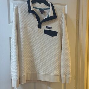 Patagonia Ivory and Navy Quilted Snap Pullover
